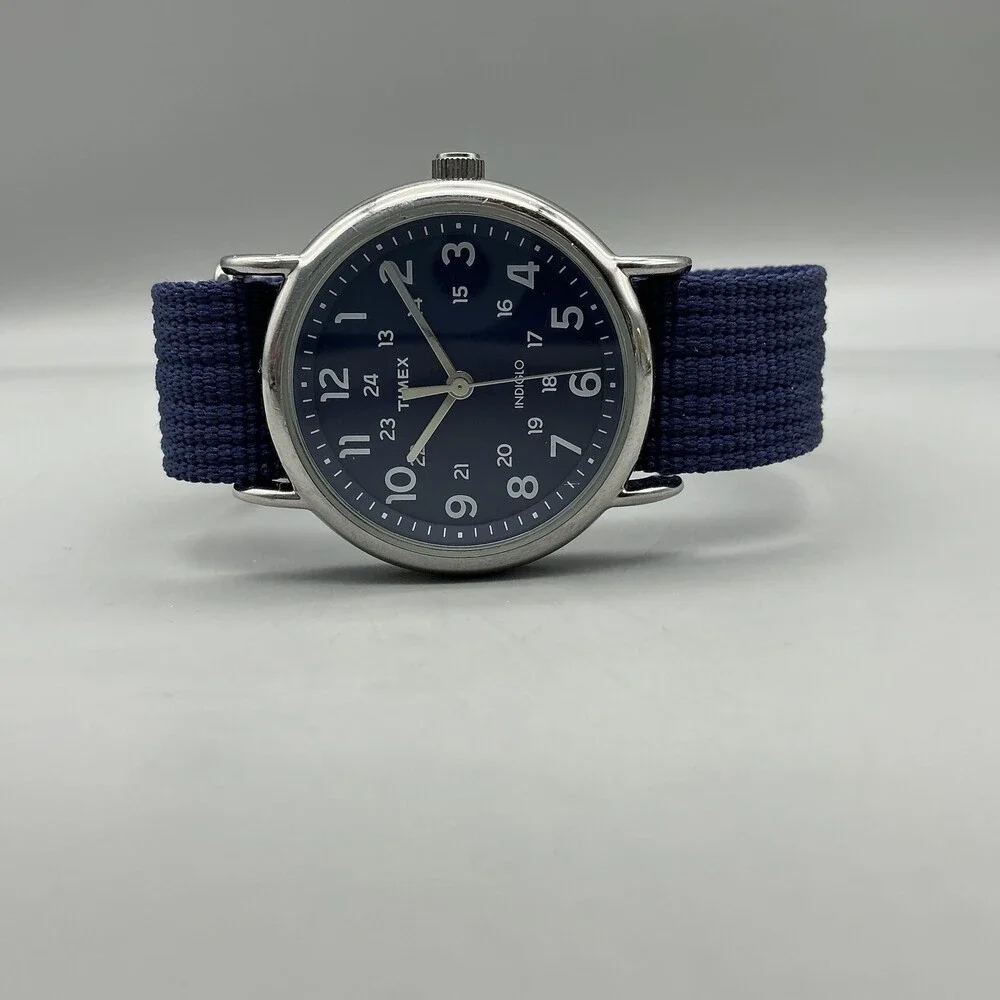 Timex Weekender Indiglo Mens Watch 38mm Blue Dial Blue Nylon New Battery